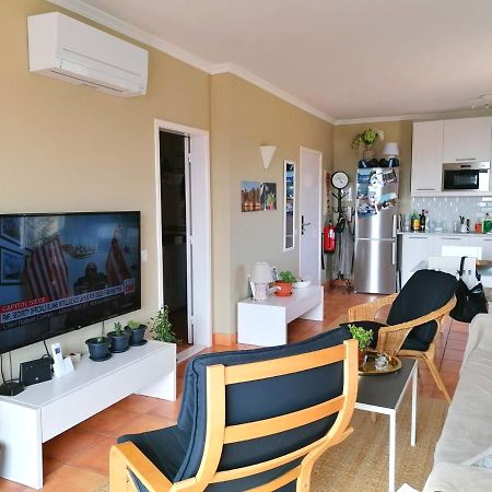 Sweden Apartment - Top Floor One Bedroom With Sea Views - Rs ラゴス エクステリア 写真