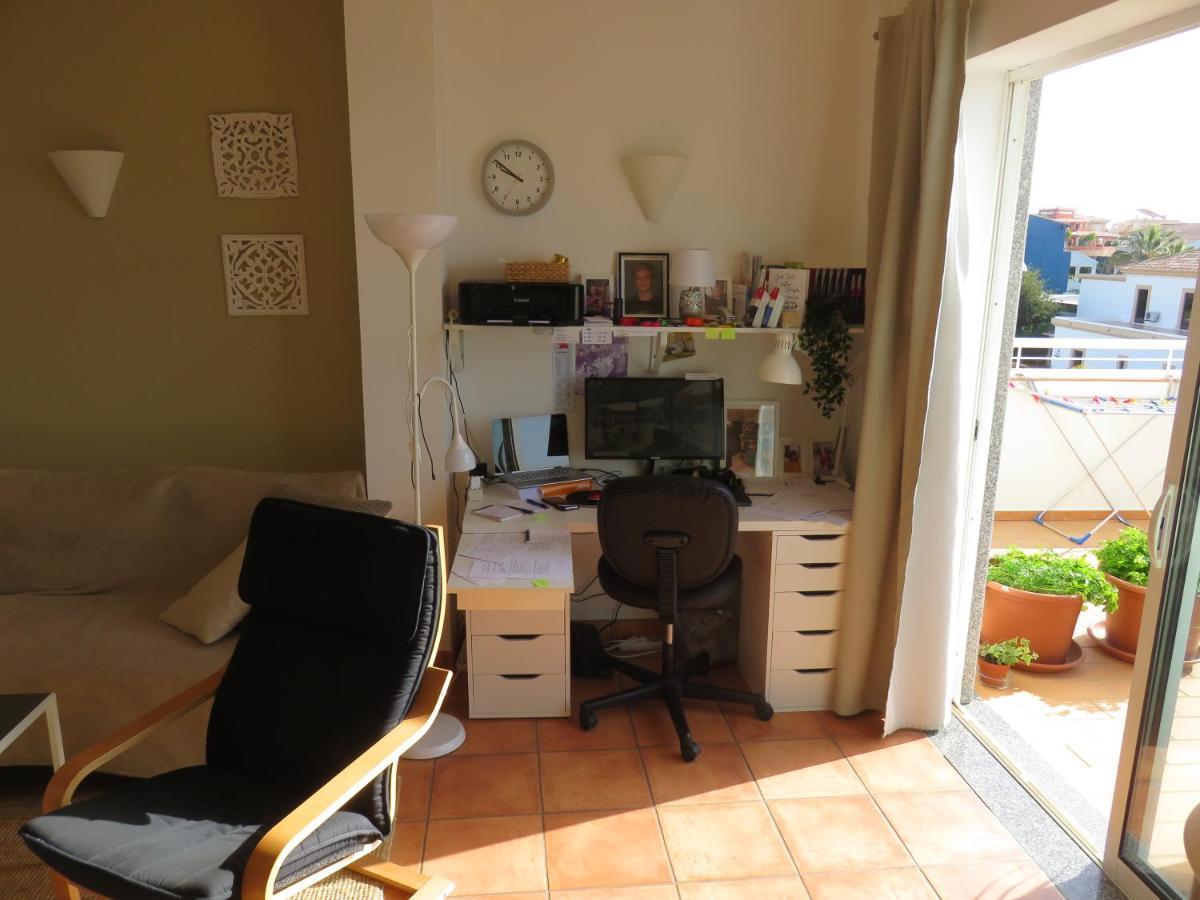 Sweden Apartment - Top Floor One Bedroom With Sea Views - Rs ラゴス エクステリア 写真