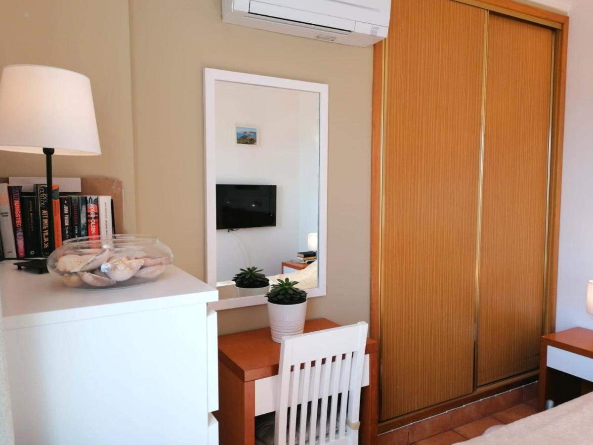 Sweden Apartment - Top Floor One Bedroom With Sea Views - Rs ラゴス エクステリア 写真